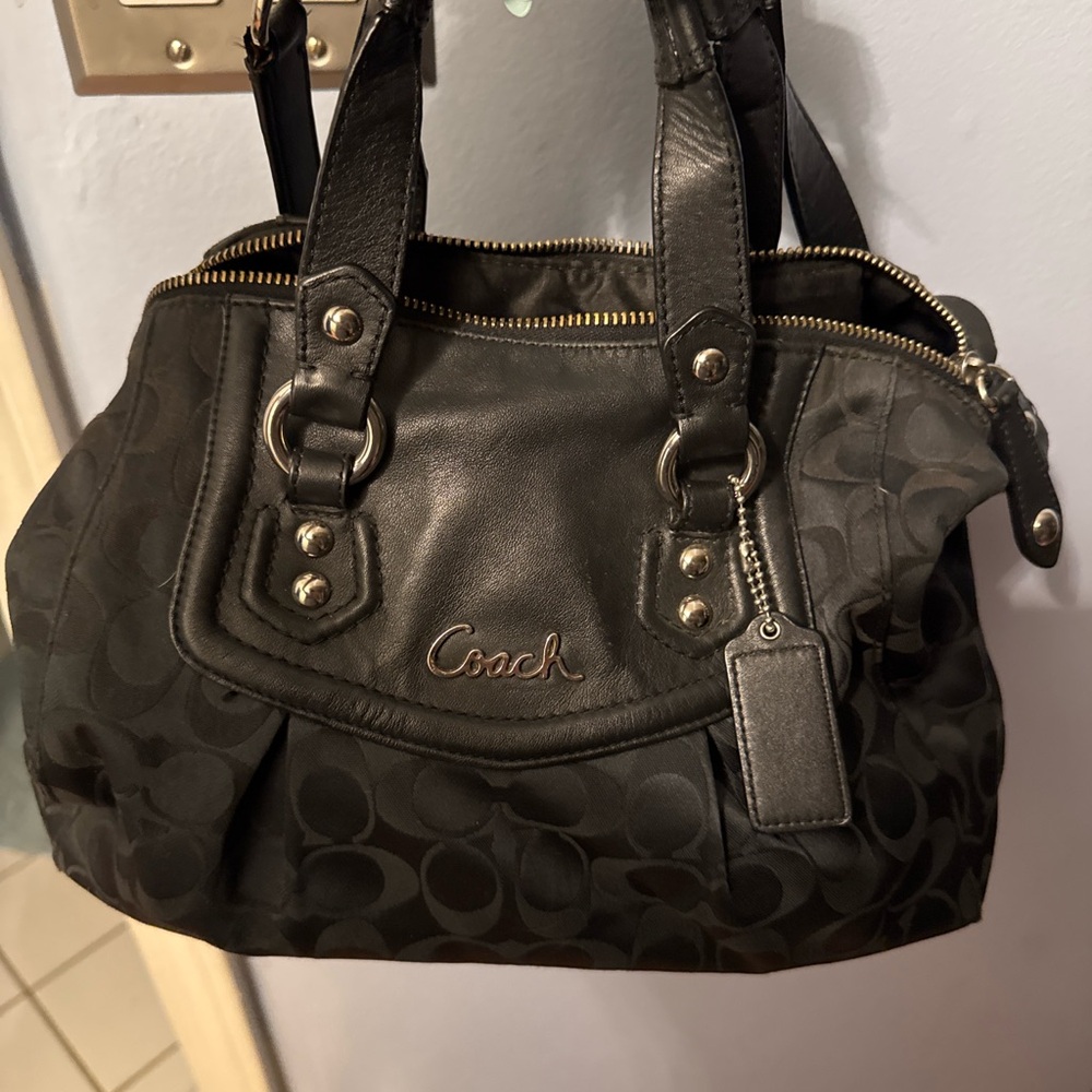 Coach black  Signature Shoulder Bag